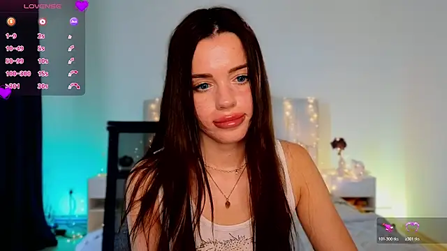 Little cuti1e online show from 07/11/26, 09:56