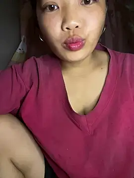 Snapshot of -Mymy_ chatting on 06/30/26, 11:17 -Mymy online show from 06/30/26, 11:17
