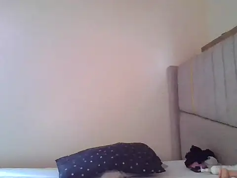 Snapshot of KittyyTemptation chatting on 07/19/26, 12:09 KittyyTemptation online show from 07/19/26, 12:09