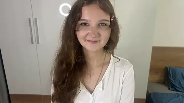 Snapshot of Ela_Wish chatting on 07/03/26, 08:37 Ela Wish online show from 07/03/26, 08:37