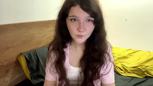 Snapshot of Ela_Wish chatting on 07/11/26, 07:27 Ela Wish online show from 07/11/26, 07:27