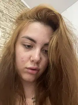 Snapshot of ariana_mivy chatting on 06/15/26, 06:43 ariana mivy online show from 06/15/26, 06:43