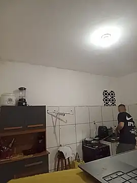 Edneishenrique online show from 07/21/26, 11:51