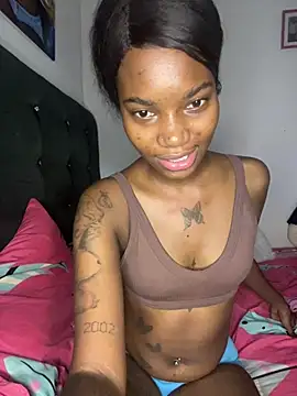 Snapshot of ShakiraThompss18 chatting on 07/08/26, 05:01 ShakiraThompss18 online show from 07/08/26, 05:01
