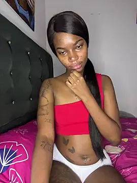 Snapshot of ShakiraThompss18 chatting on 07/22/26, 12:30 ShakiraThompss18 online show from 07/22/26, 12:30