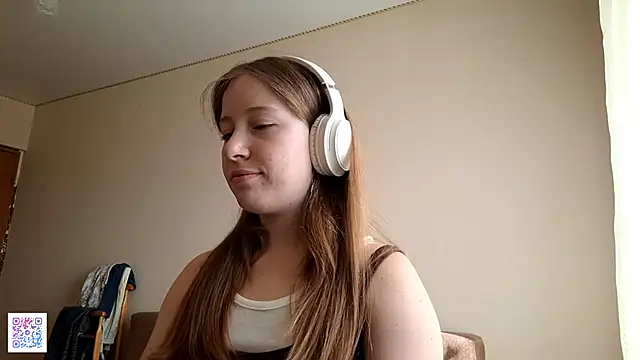 Snapshot of BethGoodman chatting on 06/21/26, 02:08 BethGoodman online show from 06/21/26, 02:08