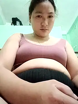 Uya-y online show from 06/19/26, 02:21