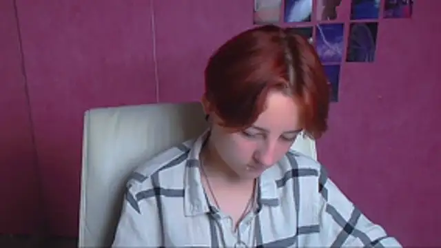 Snapshot of Dilara_Kiss_ chatting on 06/20/26, 11:57 Dilara Kiss online show from 06/20/26, 11:57