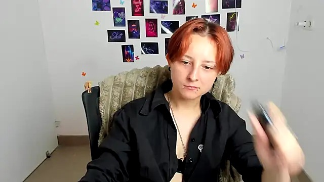 Snapshot of Dilara_Kiss_ chatting on 07/06/26, 11:51 Dilara Kiss online show from 07/06/26, 11:51