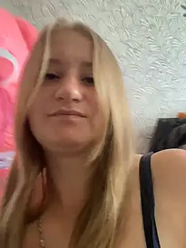 Emilia ki online show from 06/19/26, 11:14