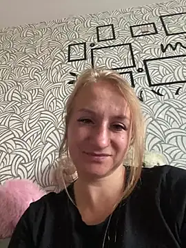 Emilia ki online show from 07/20/26, 01:13