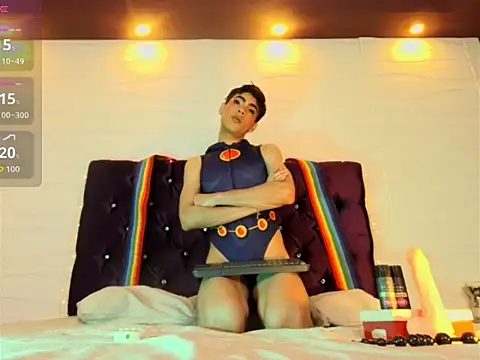 Nicolass 23 online show from 06/25/26, 01:48