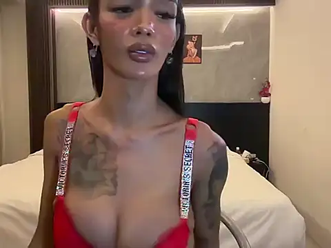 Snapshot of asiancumreloader chatting on 06/19/26, 12:31 asiancumreloader online show from 06/19/26, 12:31