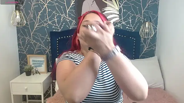 red liia tk online show from 07/25/26, 03:15