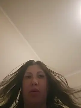 Snapshot of ANABELSWEET chatting on 06/16/26, 11:07 ANABELSWEET online show from 06/16/26, 11:07
