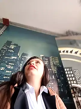 LIA--23 online show from 07/08/26, 01:04
