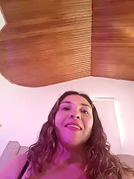 Angelika Clauss online show from 06/19/26, 06:34