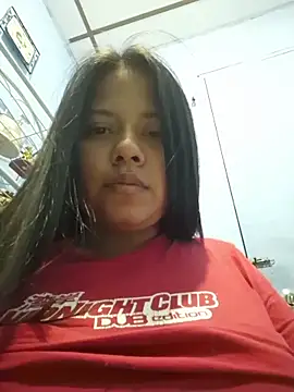 Snapshot of Sassha__ chatting on 06/17/26, 08:50 Sassha online show from 06/17/26, 08:50