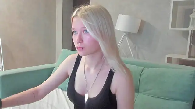 Snapshot of Nika-Smith chatting on 06/30/26, 09:10 Nika-Smith online show from 06/30/26, 09:10