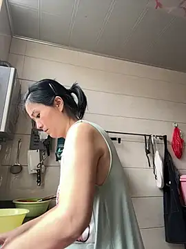 suyabb online show from 07/18/26, 01:54
