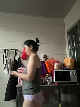 suyabb online show from 07/18/26, 10:24
