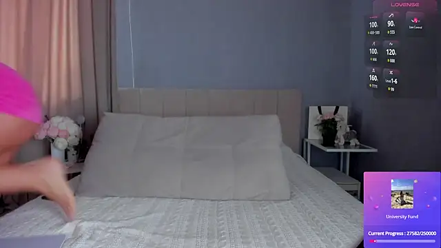 MissMiaTv online show from 10/30/25, 04:25