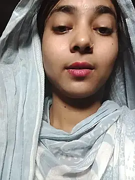 Snapshot of Simran_143 chatting on 07/29/26, 05:11 Simran 143 online show from 07/29/26, 05:11