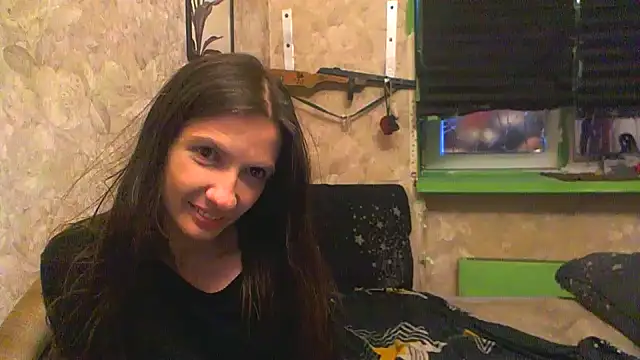 Snapshot of Alison_Wale chatting on 07/03/26, 06:03 Alison Wale online show from 07/03/26, 06:03