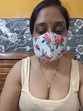 Snapshot of Garimaa_Cherry chatting on 07/07/26, 06:23 Garimaa Cherry online show from 07/07/26, 06:23
