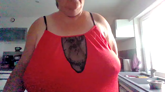 Snapshot of coquinesensuel chatting on 07/02/26, 07:31 coquinesensuel online show from 07/02/26, 07:31