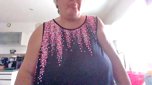 Snapshot of coquinesensuel chatting on 07/10/26, 07:01 coquinesensuel online show from 07/10/26, 07:01