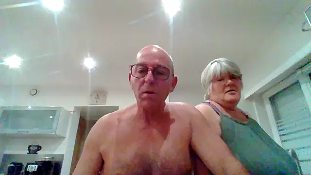Snapshot of coquinesensuel chatting on 07/14/26, 10:04 coquinesensuel online show from 07/14/26, 10:04
