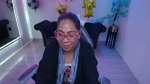 Snapshot of Silvana_lane chatting on 07/19/26, 07:45 Silvana lane online show from 07/19/26, 07:45