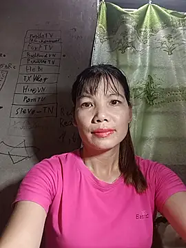 Snapshot of Gee_hot chatting on 07/14/26, 11:27 Gee hot online show from 07/14/26, 11:27