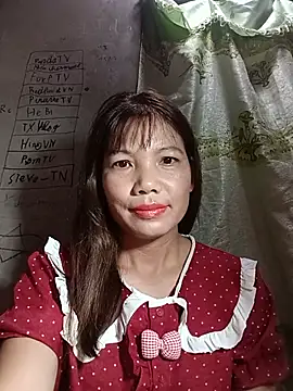 Snapshot of Gee_hot chatting on 07/17/26, 05:29 Gee hot online show from 07/17/26, 05:29