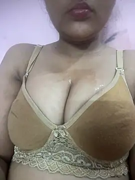 Snapshot of anjali952 chatting on 06/21/26, 08:33 anjali952 online show from 06/21/26, 08:33