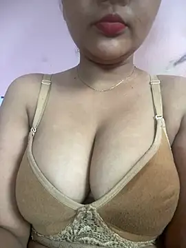 Snapshot of anjali952 chatting on 06/30/26, 01:17 anjali952 online show from 06/30/26, 01:17