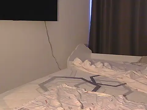 Body 777  online show from 07/14/26, 02:12