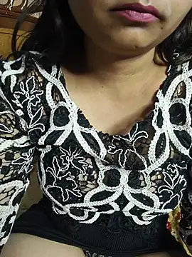 Snapshot of sexy-pari8 chatting on 07/13/26, 03:15 sexy-pari8 online show from 07/13/26, 03:15