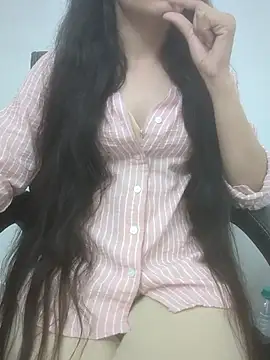 Snapshot of sushmita0 chatting on 07/09/26, 03:21 sushmita0 online show from 07/09/26, 03:21