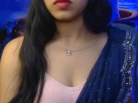 Snapshot of Ruchi-19 chatting on 07/18/26, 04:33 Ruchi-19 online show from 07/18/26, 04:33
