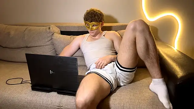 deniel horny online show from 06/21/26, 05:37