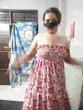Snapshot of king_queen69 chatting on 07/16/26, 05:41 king queen69 online show from 07/16/26, 05:41