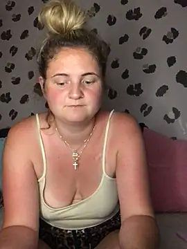 Juicy BabeXo online show from 06/26/26, 10:36