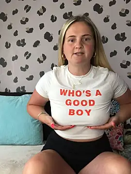 Juicy BabeXo online show from 06/27/26, 02:12