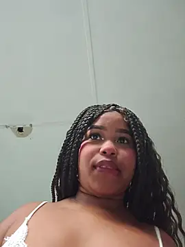 Snapshot of Alexandra_Jaramillo chatting on 07/11/26, 12:30 Alexandra Jaramillo online show from 07/11/26, 12:30