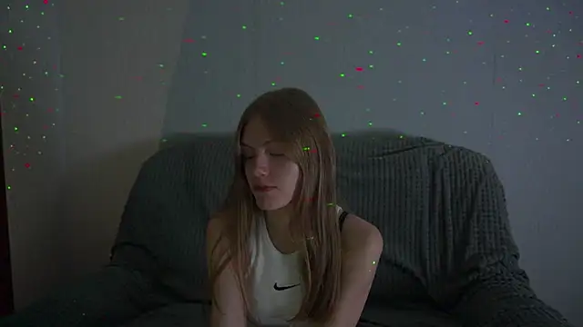 BlondAura online show from 06/26/26, 01:04
