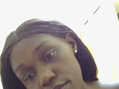 Snapshot of Heliosann chatting on 07/07/26, 08:46 Heliosann online show from 07/07/26, 08:46