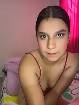 Snapshot of VictoriaSwann_ chatting on 08/01/26, 02:05 VictoriaSwann online show from 08/01/26, 02:05