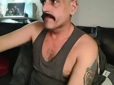 Snapshot of BrunoAlphaBR chatting on 07/12/26, 03:36 BrunoAlphaBR online show from 07/12/26, 03:36